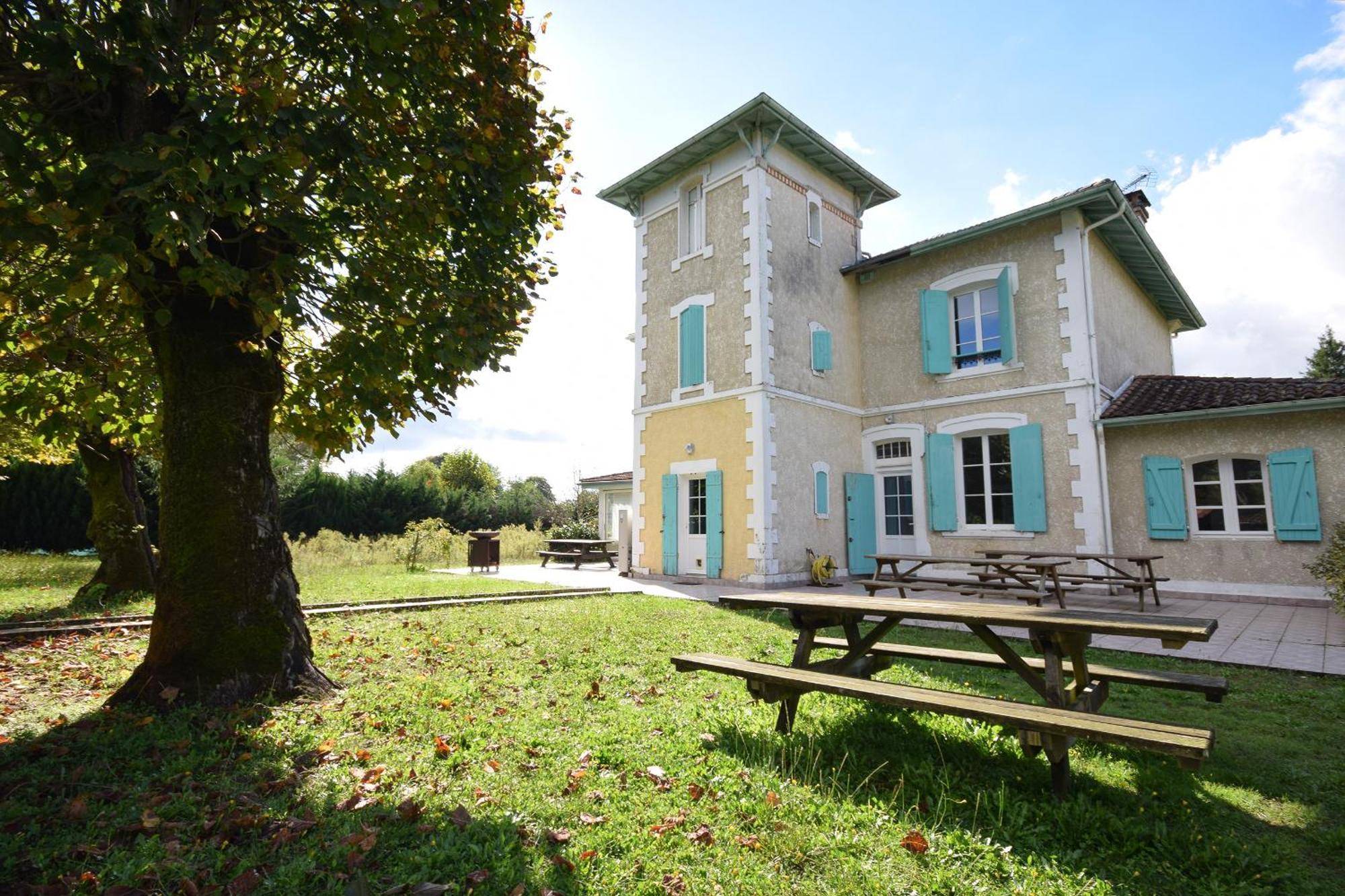 Villa Avec Piscine Et Billard Sabres Exteriör bild
